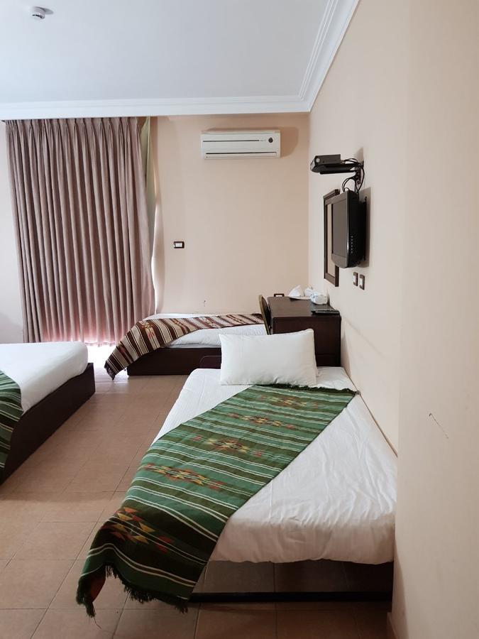 Delilah Hotel Мадаба Экстерьер фото